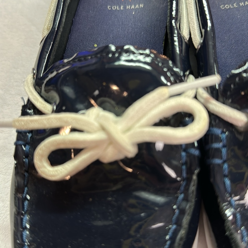 Cole Haan Nuntucket Camp Loafer Slip-on Moccasin Navy Patent 8B - Picture 9 of 10